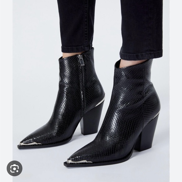 The Kooples Snakeskin-effect Heeled Leather Boots - Picture 1 of 4